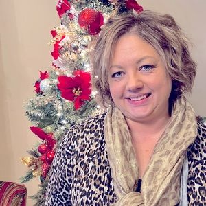 Meet your Posher, Angie